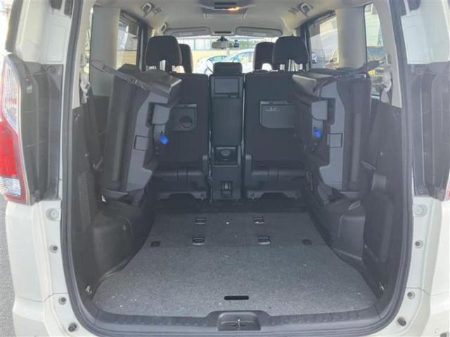 セレナ ハイウェイスタープロパイロットエディション　保証書／純正　９インチ　ナビ／フリップダウンモニター／エマージェンシーブレーキ／両側電動スライドドア／車線逸脱防止支援システム／プロパイロット／ドライブレコーダー　社外／ヘッドランプ　ＬＥＤ　ドラレコ（8枚目）