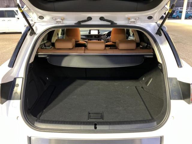 ＣＴ ＣＴ２００ｈバージョンＣ　新品タイヤ／保証書／純正　ＳＤナビ／シートヒーター　前席／シート　合皮／ドライブレコーダー　社外／ヘッドランプ　ＬＥＤ／ＵＳＢジャック／Ｂｌｕｅｔｏｏｔｈ接続／ＨＤＭＩ接続／ＥＴＣ／ＥＢＤ付ＡＢＳ（8枚目）