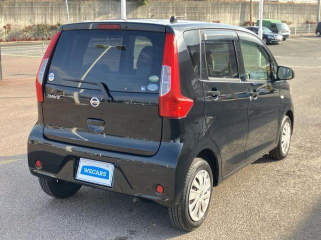 デイズ Ｊ　新品タイヤ／純正　メモリーナビ／Ｂｌｕｅｔｏｏｔｈ接続／ＥＴＣ／ＥＢＤ付ＡＢＳ／フルセグＴＶ／エアバッグ　運転席／エアバッグ　助手席／パワーウインドウ／キーレスエントリー／パワーステアリング（3枚目）