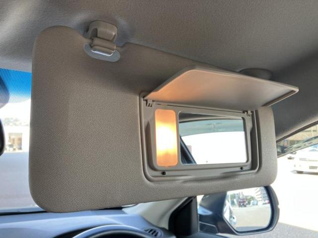 �ԑI�тɂ͂��Y�݂������̂ł��I��̓I�ȍw���܂ł͌������Ă��Ȃ����ǎԂ͋C�ɂȂ�Ƃ������q�l���劽�}�ł��I���񒆌Îԍw���̑����̂���`���������Ă��������I