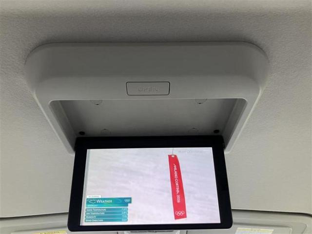 セレナ ハイウェイスターＶセレクション２　新品タイヤ／保証書／純正　９インチ　ＳＤナビ／フリップダウンモニター／インテリジェントルームミラー／衝突安全装置／両側電動スライドドア／アラウンドビューモニター／車線逸脱防止支援システム　全周囲カメラ（13枚目）