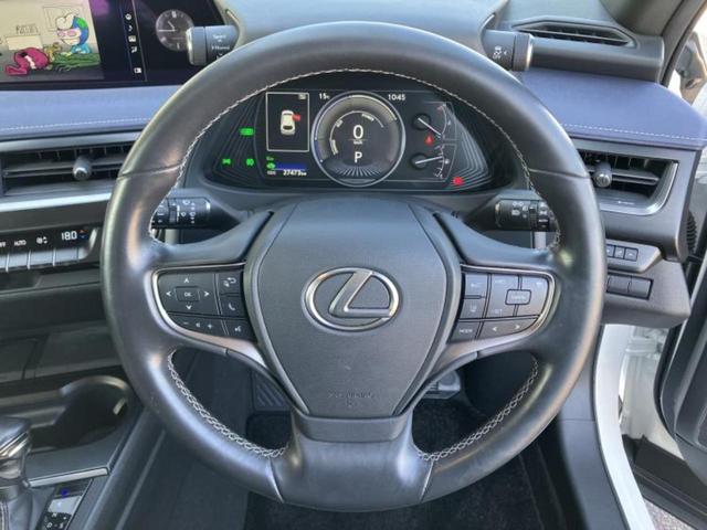 ＵＸ ＵＸ２５０ｈ　保証書／純正　ＳＤナビ／衝突安全装置／車線逸脱防止支援システム／電動バックドア／ドライブレコーダー　純正／ヘッドランプ　ＬＥＤ／ＵＳＢジャック／Ｂｌｕｅｔｏｏｔｈ接続／ＥＴＣ２．０／ＥＢＤ付ＡＢＳ（15枚目）