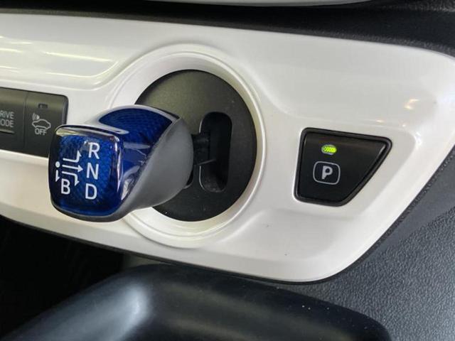 プリウス Ｓセーフティプラス　新品タイヤ／保証書／社外　ナビ／トヨタセーフティセンス／車線逸脱防止支援システム／パーキングアシスト　自動操舵／ヘッドランプ　ＬＥＤ／Ｂｌｕｅｔｏｏｔｈ接続／ＥＴＣ／ＥＢＤ付ＡＢＳ　バックカメラ（17枚目）