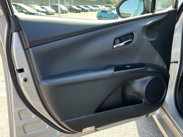 プリウス Ｓセーフティプラス　新品タイヤ／保証書／社外　ナビ／トヨタセーフティセンス／車線逸脱防止支援システム／パーキングアシスト　自動操舵／ヘッドランプ　ＬＥＤ／Ｂｌｕｅｔｏｏｔｈ接続／ＥＴＣ／ＥＢＤ付ＡＢＳ　バックカメラ（22枚目）