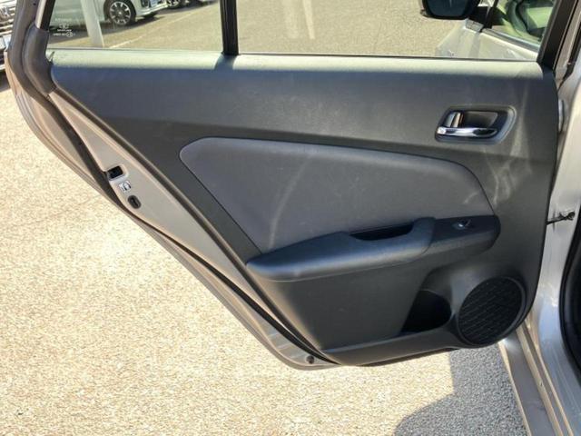 プリウス Ｓセーフティプラス　新品タイヤ／保証書／社外　ナビ／トヨタセーフティセンス／車線逸脱防止支援システム／パーキングアシスト　自動操舵／ヘッドランプ　ＬＥＤ／Ｂｌｕｅｔｏｏｔｈ接続／ＥＴＣ／ＥＢＤ付ＡＢＳ　バックカメラ（23枚目）