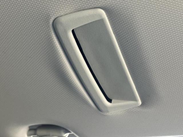 プリウス Ｓセーフティプラス　新品タイヤ／保証書／社外　ナビ／トヨタセーフティセンス／車線逸脱防止支援システム／パーキングアシスト　自動操舵／ヘッドランプ　ＬＥＤ／Ｂｌｕｅｔｏｏｔｈ接続／ＥＴＣ／ＥＢＤ付ＡＢＳ　バックカメラ（43枚目）