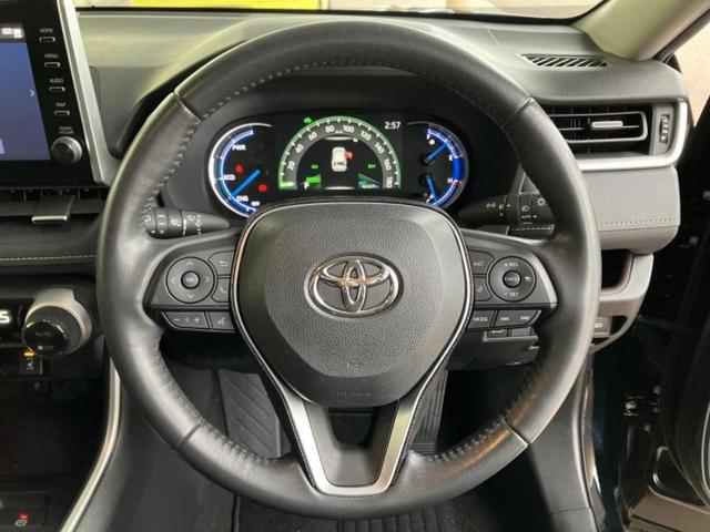 RAV4 4WDハイブリッドG 新品タイヤ/サンルーフ/保証書/ディスプレイオーディオ+ナビ9インチ/衝突安全装置/シートヒーター 前席/パノラミックビューモニター/車線逸脱防止支援システム/シート 合皮/電動バックドア 電動シート(15枚目)