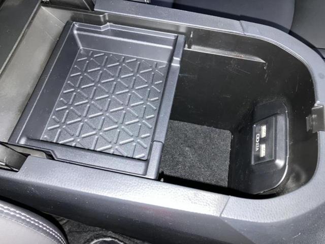 RAV4 4WDハイブリッドG 新品タイヤ/サンルーフ/保証書/ディスプレイオーディオ+ナビ9インチ/衝突安全装置/シートヒーター 前席/パノラミックビューモニター/車線逸脱防止支援システム/シート 合皮/電動バックドア 電動シート(35枚目)