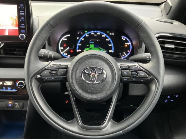 ヤリスクロス ハイブリッドＺアドベンチャー　保証書／ディスプレイオーディオ８インチ／トヨタセーフティセンス／シートヒーター　前席／車線逸脱防止支援システム／シート　ハーフレザー／ヘッドランプ　ＬＥＤ／Ｂｌｕｅｔｏｏｔｈ接続／ＥＴＣ　バックカメラ（14枚目）