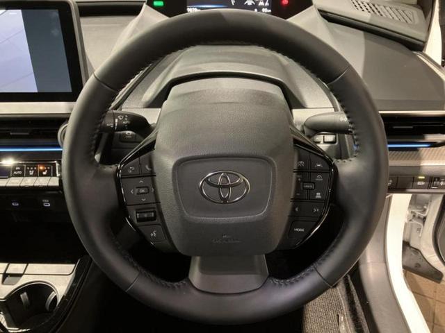 プリウス Ｚ　保証書／ディスプレイオーディオ＋ナビ１２．３インチ／トヨタセーフティセンス／シートヒーター　前席／パノラミックビューモニター／車線逸脱防止支援システム／シート　合皮　衝突被害軽減システム　全周囲カメラ（14枚目）