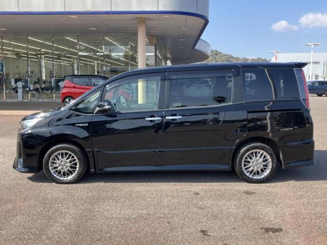 ノア ハイブリッドSiダブルバイビー2 保証書/純正 10インチ SDナビ/フリップダウンモニター 純正 12.1インチ/トヨタセーフティセンス/両側電動スライドドア/シートヒーター 前席/車線逸脱防止支援システム/シート 合皮 DVD再生(2枚目)