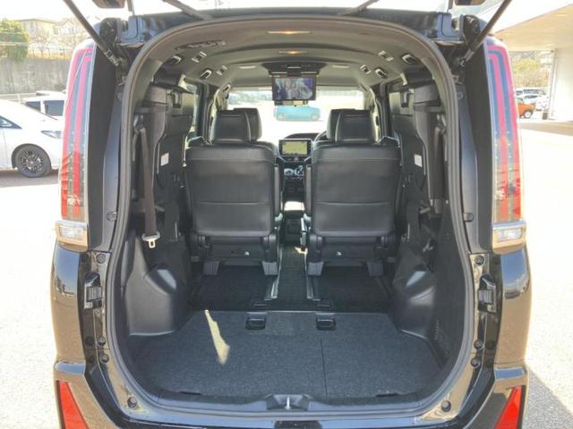 ノア ハイブリッドSiダブルバイビー2 保証書/純正 10インチ SDナビ/フリップダウンモニター 純正 12.1インチ/トヨタセーフティセンス/両側電動スライドドア/シートヒーター 前席/車線逸脱防止支援システム/シート 合皮 DVD再生(21枚目)