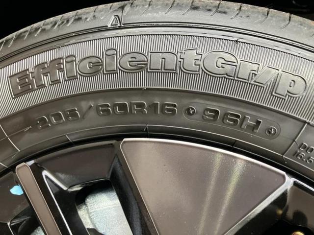 ステップワゴン スパーダ　社外　９インチ　メモリーナビ／ホンダセンシング／両側電動スライドドア／シートヒーター　前席／車線逸脱防止支援システム／シート　ハーフレザー／電動バックドア／登録済未使用車／ヘッドランプ　ＬＥＤ　禁煙車（52枚目）