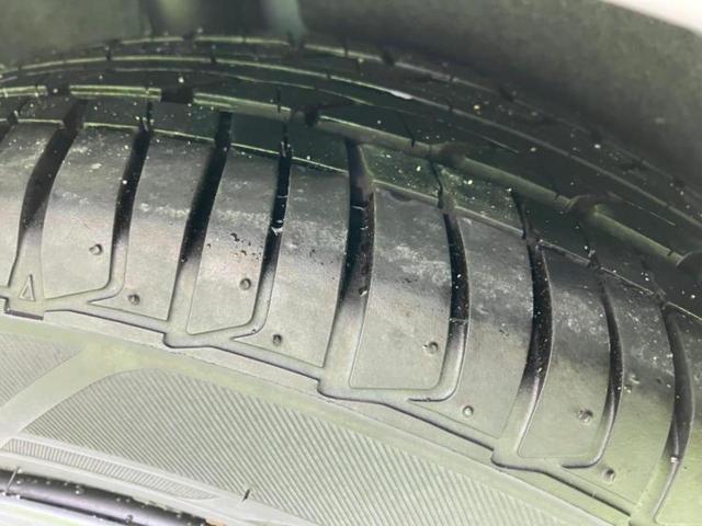 ノート Ｘ　保証書／純正　９インチ　メモリーナビ／インテリジェントルームミラー／エマージェンシーブレーキ／アラウンドビューモニター／車線逸脱防止支援システム／ドライブレコーダー　前後／ヘッドランプ　ＬＥＤ（50枚目）