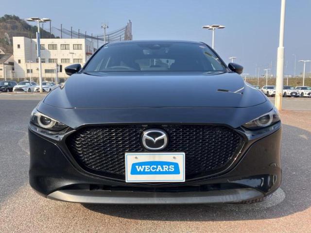 ＭＡＺＤＡ３ファストバック ２０Ｓプロアクティブツーリングセレクション　保証書／純正　ＳＤナビ／アイアクティブセンス（マツダ）／シートヒーター　前席／車線逸脱防止支援システム／ヘッドランプ　ＬＥＤ／ＵＳＢジャック／Ｂｌｕｅｔｏｏｔｈ接続／ＥＴＣ／ＥＢＤ付ＡＢＳ　ＤＶＤ再生（43枚目）