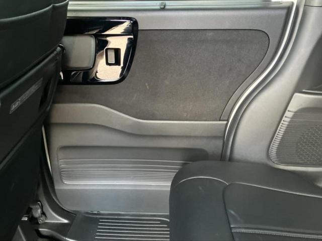 Ｎ－ＢＯＸカスタム Ｌ・ターボ　新品タイヤ／保証書／社外　１１インチ　ＳＤナビ／フリップダウンモニター　社外　１２．８インチ／衝突安全装置／両側電動スライドドア／シートヒーター／車線逸脱防止支援システム／シート　合皮　ターボ　ＥＴＣ（21枚目）