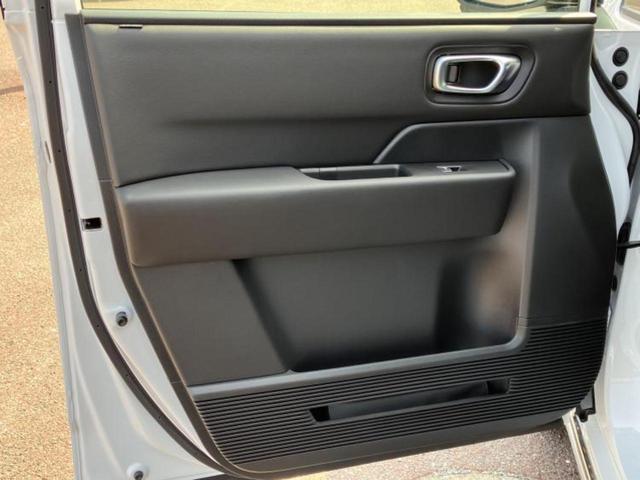 ステップワゴン スパーダ 保証書/社外 9インチ メモリーナビ/ホンダセンシング/両側電動スライドドア/シートヒーター 前席/車線逸脱防止支援システム/シート ハーフレザー/電動バックドア/登録済未使用車 衝突被害軽減システム(24枚目)