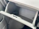 カスタムターボＲ　保証書／ＥＢＤ付ＡＢＳ／エアバッグ　運転席／エアバッグ　助手席／パワーウインドウ／キーレスエントリー／オートエアコン／パワーステアリング／取扱説明書／ユーザー買取車／パワードアロック（29枚目）
