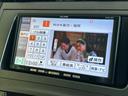Ｓ　新品タイヤ／社外　ＳＤナビ／ヘッドランプ　ＨＩＤ／ＥＴＣ／ＥＢＤ付ＡＢＳ／横滑り防止装置／アイドリングストップ／フルセグＴＶ／禁煙車／エアバッグ　運転席／エアバッグ　助手席／エアバッグ　サイド（10枚目）
