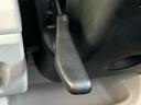 ヒョウジュン　純正　８インチ　ナビ／電動スライドドア／車線逸脱防止支援システム／ヘッドランプ　ＬＥＤ／ＵＳＢジャック／ＥＴＣ／ＥＢＤ付ＡＢＳ／横滑り防止装置／アイドリングストップ／クルーズコントロール　バックカメラ（41枚目）