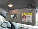WECARSの展示場では実際に見て、触ってお車をお選びいただけます!知識の豊富な営業スタッフが様々なカーライフをご提案いたします!