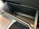 お車に合わせて無料保証以外にも、保証範囲、期間、距離を拡充させた有料保証もご用意しております!中古車の購入が初めてで不安・・・というお客様もご安心ください!
