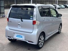 �����Ź�ޤ�Ÿ�����Ƥ���ΤǤɤ��Ǥ⤪���󤻤���ǽ�Ǥ������μ֤����ˤʤ뤱�ɱ��������顦�����������ɬ�פϤ���ޤ��󡪢�����Φ����ɬ�פǤ��� 3