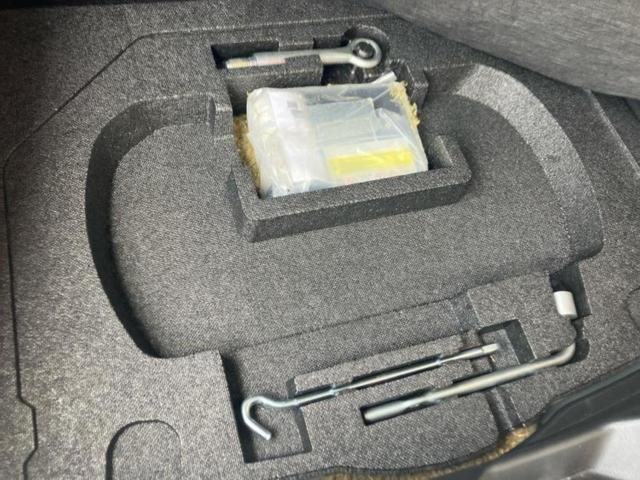 アクセラスポーツ ２０Ｓツーリング　新品タイヤ／保証書／純正　ＳＤナビ／衝突安全装置／ヘッドランプ　ＨＩＤ／Ｂｌｕｅｔｏｏｔｈ接続／ＥＴＣ／ＥＢＤ付ＡＢＳ／横滑り防止装置／アイドリングストップ／バックモニター／エアバッグ　運転席（24枚目）