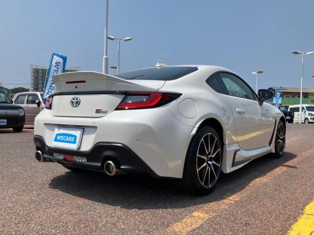 ＧＲ８６ ＳＺ　エアロ／保証書／純正　ＳＤナビ／トヨタセーフティセンス／パーキングアシスト　バックガイド／ドライブレコーダー　純正／ヘッドランプ　ＬＥＤ／Ｂｌｕｅｔｏｏｔｈ接続／ＥＴＣ／ＥＢＤ付ＡＢＳ　フルエアロ（3枚目）
