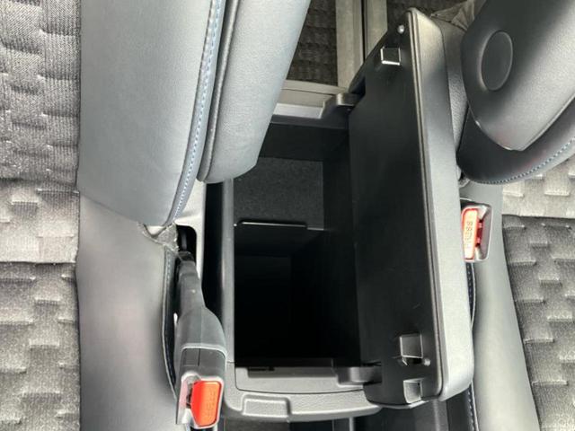 ヴォクシー Ｓ－Ｚ　ディスプレイオーディオ＋ナビ１０インチ／トヨタセーフティセンス／両側電動スライドドア／シートヒーター／車線逸脱防止支援システム／シート　ハーフレザー／パーキングアシスト　バックガイド　バックカメラ（37枚目）