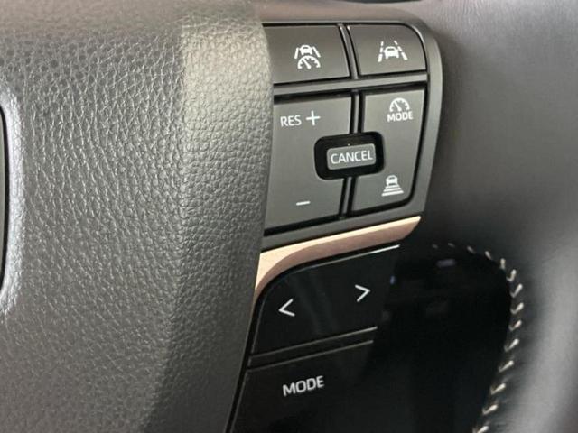 クラウンスポーツ ４ＷＤ　Ｚ　ガラスルーフ／モデリスタエアロ／保証書／純正　ＳＤナビ／デジタルインナーミラー／トヨタセーフティセンス／シートヒーター　前席／全方位モニター／車線逸脱防止支援システム／シート　フルレザー　革シート（27枚目）