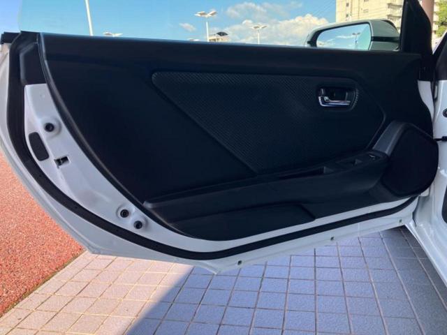 Ｓ６６０ アルファ　保証書／ディスプレイオーディオ／衝突安全装置／シートヒーター　前席／シート　ハーフレザー／ヘッドランプ　ＬＥＤ／Ｂｌｕｅｔｏｏｔｈ接続／ＨＤＭＩ接続／ＥＴＣ／ＥＢＤ付ＡＢＳ／横滑り防止装置（7枚目）