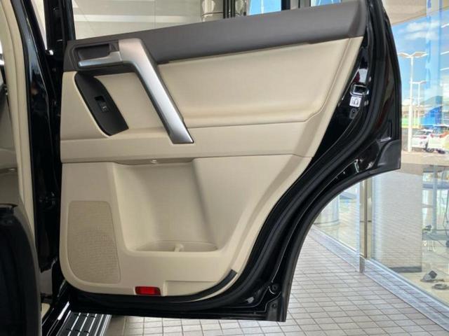 ランドクルーザープラド ４ＷＤ　ＴＸ　Ｌパッケージマットブラックエディション　サンルーフ／保証書／純正　９インチ　ＳＤナビ／衝突安全装置／エアーシート　前席／車線逸脱防止支援システム／シート　フルレザー／パーキングアシスト　バックガイド／ドライブレコーダー　前後　革シート（23枚目）