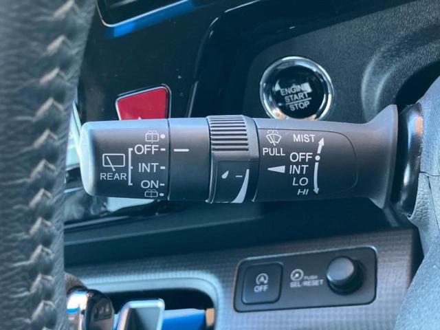 ステップワゴンスパーダ スパーダ・ホンダセンシング　保証書／社外　８インチ　ＳＤナビ／ホンダセンシング／両側電動スライドドア／ヘッドランプ　ＬＥＤ／Ｂｌｕｅｔｏｏｔｈ接続／ＥＴＣ／ＥＢＤ付ＡＢＳ／横滑り防止装置／フルセグＴＶ／エアバッグ　運転席（17枚目）