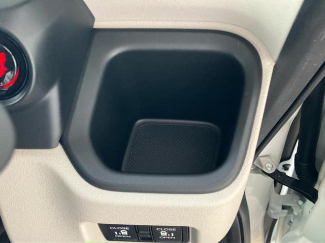Ｎ－ＢＯＸ ヒョウジュン　保証書／純正　８インチ　ナビ／ホンダセンシング／両側電動スライドドア／シートヒーター　前席／車線逸脱防止支援システム／パーキングアシスト　バックガイド／届出済未使用車　衝突被害軽減システム　禁煙車（39枚目）