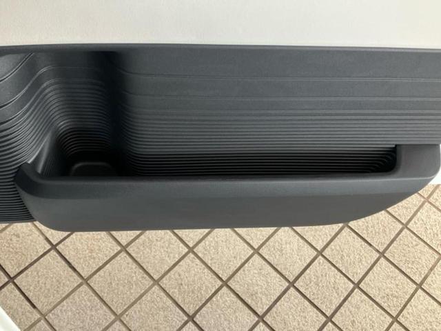 Ｎ－ＢＯＸ ヒョウジュン　保証書／純正　８インチ　ナビ／ホンダセンシング／両側電動スライドドア／シートヒーター　前席／車線逸脱防止支援システム／パーキングアシスト　バックガイド／届出済未使用車　衝突被害軽減システム　禁煙車（34枚目）