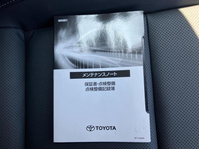 プリウス Ｚ　ガラスルーフ／保証書／純正　ＳＤナビ／トヨタセーフティセンス／シートヒーター／全方位モニター／車線逸脱防止支援システム／シート　合皮／パーキングアシスト　自動操舵／電動バックドア　衝突被害軽減システム（36枚目）