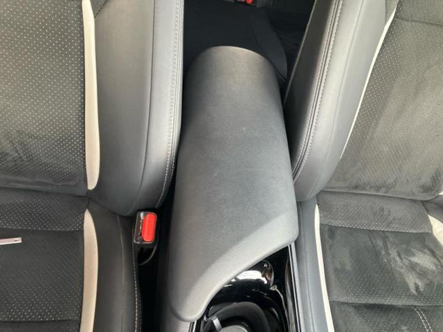 Ｃ－ＨＲ Ｓ　ＧＲスポーツ　新品タイヤ／保証書／ディスプレイオーディオ＋ナビ８インチ／トヨタセーフティセンス／パノラミックビューモニター／車線逸脱防止支援システム／シート　ハーフレザー／ヘッドランプ　ＬＥＤ　衝突被害軽減システム（30枚目）