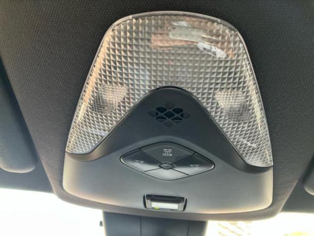 Ｃ－ＨＲ Ｓ　ＧＲスポーツ　新品タイヤ／保証書／ディスプレイオーディオ＋ナビ８インチ／トヨタセーフティセンス／パノラミックビューモニター／車線逸脱防止支援システム／シート　ハーフレザー／ヘッドランプ　ＬＥＤ　衝突被害軽減システム（38枚目）