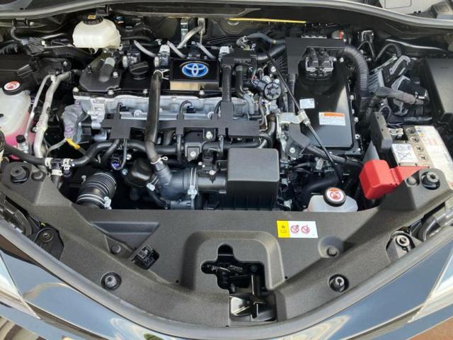 Ｃ－ＨＲ Ｓ　ＧＲスポーツ　新品タイヤ／保証書／ディスプレイオーディオ＋ナビ８インチ／トヨタセーフティセンス／パノラミックビューモニター／車線逸脱防止支援システム／シート　ハーフレザー／ヘッドランプ　ＬＥＤ　衝突被害軽減システム（52枚目）
