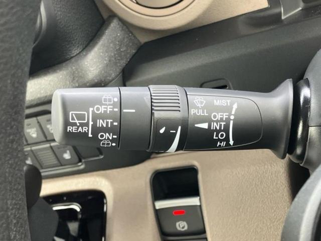 Ｎ－ＢＯＸジョイ ヒョウジュン２トーン　保証書／純正　８インチ　ナビ／ホンダセンシング／電動スライドドア／シートヒーター　前席／車線逸脱防止支援システム／登録済未使用車／ヘッドランプ　ＬＥＤ／Ｂｌｕｅｔｏｏｔｈ接続／ＥＢＤ付ＡＢＳ　禁煙車（17枚目）