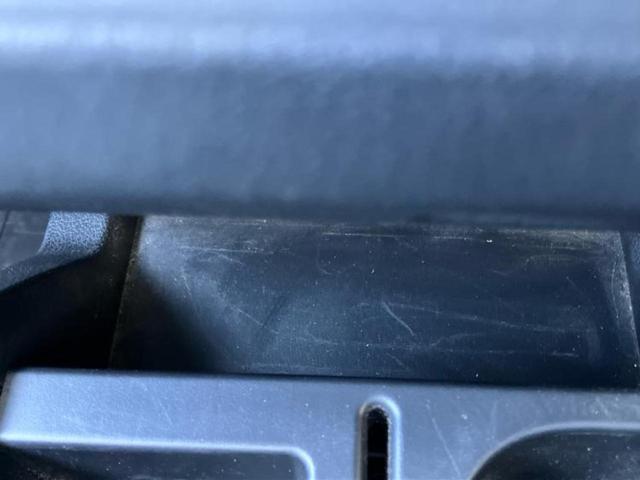 ハイゼットトラック ４ＷＤハイルーフＳＡ３ｔ　スマートアシスト（トヨタ・ダイハツ）／車線逸脱防止支援システム／ヘッドランプ　ＬＥＤ／ＥＢＤ付ＡＢＳ／横滑り防止装置／エアバッグ　運転席／パワーステアリング／オートライト／マニュアルエアコン　４ＷＤ（42枚目）