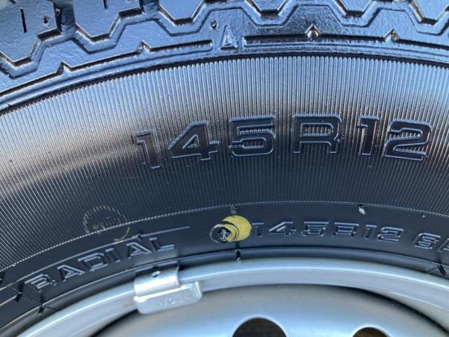 ハイゼットトラック ４ＷＤハイルーフＳＡ３ｔ　スマートアシスト（トヨタ・ダイハツ）／車線逸脱防止支援システム／ヘッドランプ　ＬＥＤ／ＥＢＤ付ＡＢＳ／横滑り防止装置／エアバッグ　運転席／パワーステアリング／オートライト／マニュアルエアコン　４ＷＤ（54枚目）