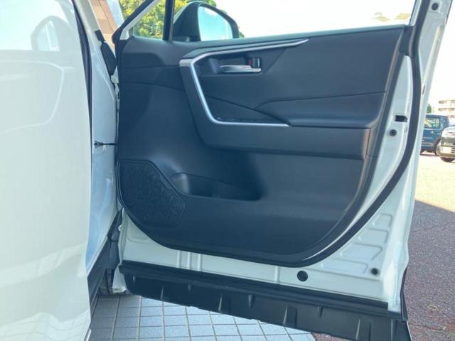 RAV4 ハイブリッドX 新品タイヤ/TRDエアロ/保証書/純正 9インチ SDナビ/衝突安全装置/車線逸脱防止支援システム/パーキングアシスト バックガイド/ドライブレコーダー 前後/ヘッドランプ LED フルエアロ ETC(20枚目)