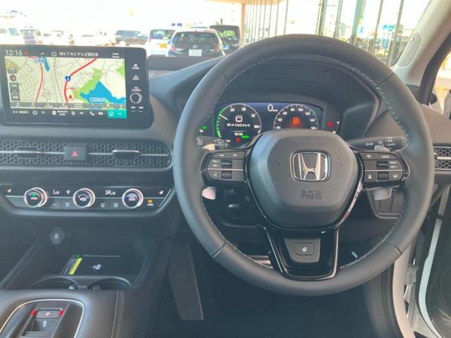 ZR-V eHEV Z 保証書/ディスプレイオーディオ9インチ/ホンダセンシング/シートヒーター 前席/マルチビューカメラシステム/車線逸脱防止支援システム/シート フルレザー 革シート 衝突被害軽減システム 電動シート(15枚目)