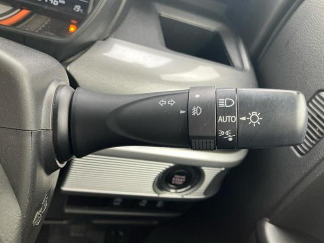 スペーシアギア ハイブリッドＸＺ　新品タイヤ／保証書／純正　８インチ　ＳＤナビ／衝突安全装置／両側電動スライドドア／シートヒーター　前席／全方位モニター／車線逸脱防止支援システム／ドライブレコーダー　社外／ヘッドランプ　ＬＥＤ　禁煙車（16枚目）