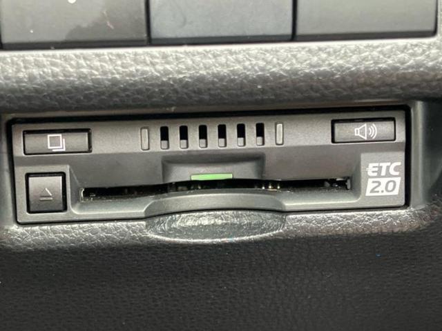 ＲＡＶ４ ４ＷＤアドベンチャー　サンルーフ／保証書／純正　９インチ　ＳＤナビ／衝突安全装置／シートヒーター　前席／車線逸脱防止支援システム／シート　合皮／ヘッドランプ　ＬＥＤ／ＥＴＣ２．０／ＥＢＤ付ＡＢＳ／横滑り防止装置　４ＷＤ（26枚目）