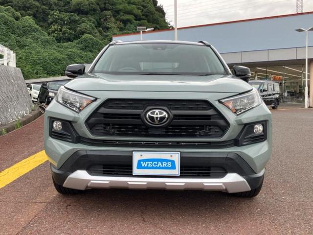 ＲＡＶ４ ４ＷＤアドベンチャー　サンルーフ／保証書／純正　９インチ　ＳＤナビ／衝突安全装置／シートヒーター　前席／車線逸脱防止支援システム／シート　合皮／ヘッドランプ　ＬＥＤ／ＥＴＣ２．０／ＥＢＤ付ＡＢＳ／横滑り防止装置　４ＷＤ（47枚目）