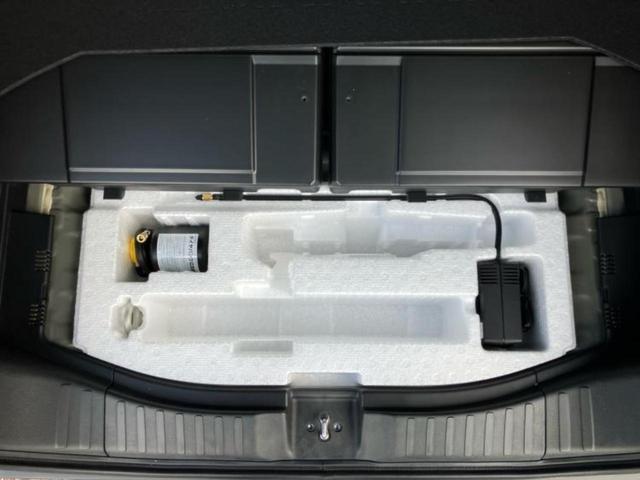 Ｎ－ＢＯＸカスタム ヒョウジュン　新品タイヤ／保証書／純正　９インチ　メモリーナビ／ホンダセンシング／電動スライドドア／シートヒーター　前席／車線逸脱防止支援システム／パーキングアシスト　バックガイド　衝突被害軽減システム　ＤＶＤ再生（25枚目）