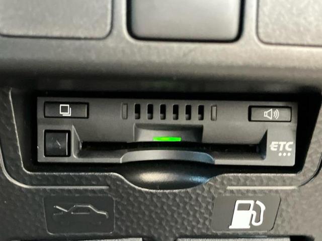 ルーミー カスタムＧ　保証書／ディスプレイオーディオ９インチ／トヨタセーフティセンス／両側電動スライドドア／シートヒーター　前席／パノラミックビューモニター／ドライブレコーダー　前後／ヘッドランプ　ＬＥＤ　全周囲カメラ（18枚目）